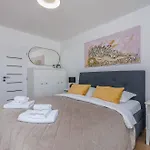 Alexandra *
