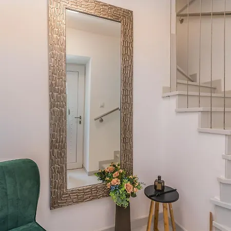 Apartament Alexandra *